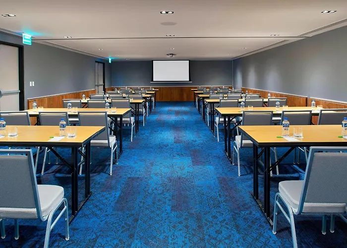 Courtyard By Marriott Toreo Hotel