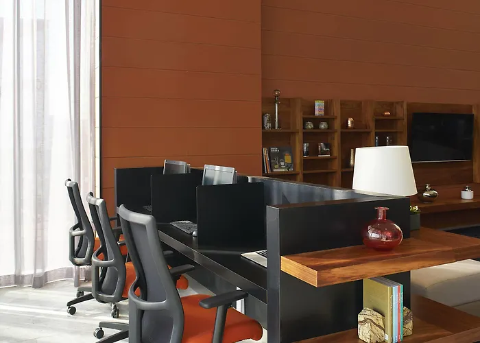 Courtyard By Marriott Toreo Mexico City