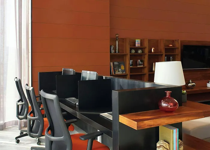 Courtyard By Marriott Toreo 4*
