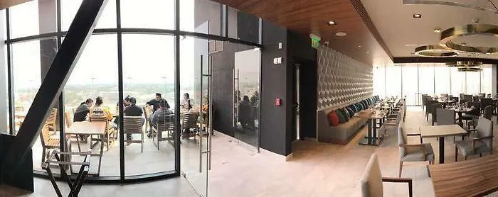 Courtyard By Marriott Toreo 4* Mexico City